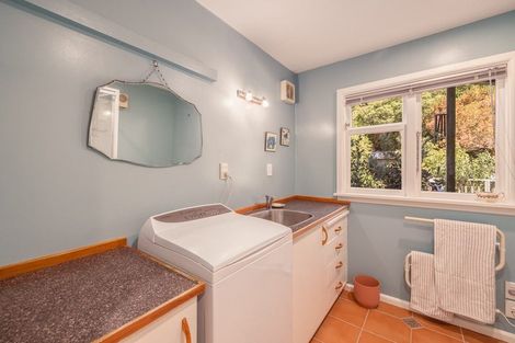 Photo of property in 17 Brenchley Road, Lyttelton, 8082