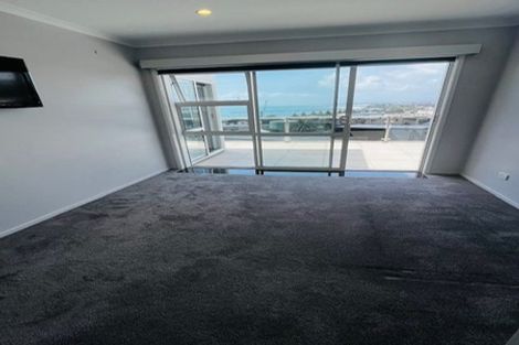 Photo of property in 1/14 Findlay Street, Moturoa, New Plymouth, 4310