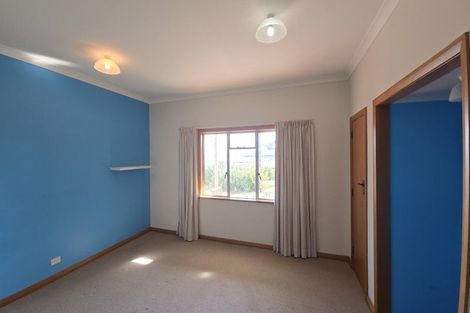 Photo of property in 116 Chaucer Road North, Hospital Hill, Napier, 4110