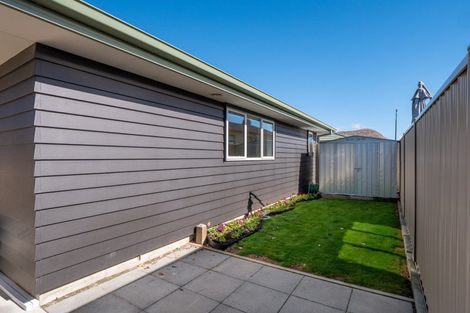 Photo of property in 1 Violet Way, Lower Shotover, Queenstown, 9304
