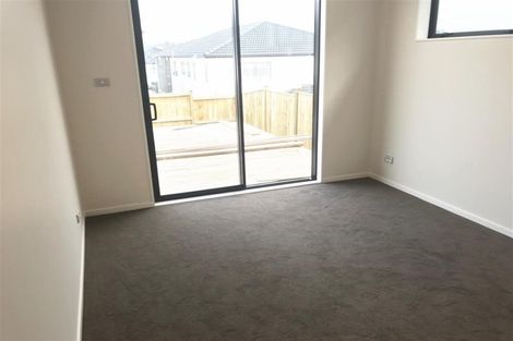 Photo of property in 35 Tinaku Road, Flat Bush, Auckland, 2019