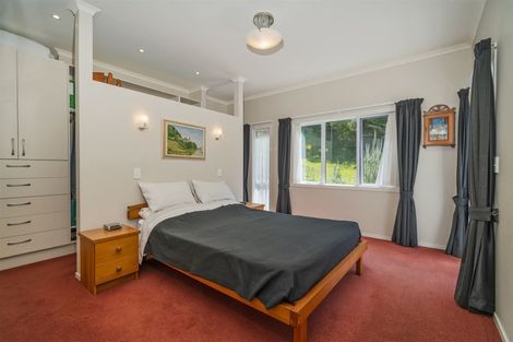 Photo of property in 49 Tarapatiki Drive, Whitianga, 3510