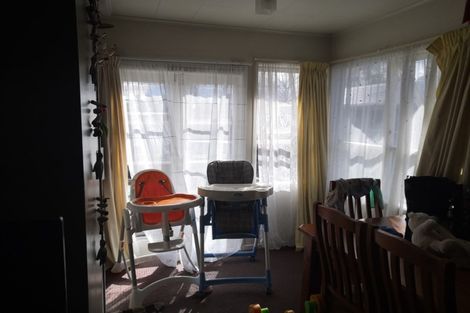 Photo of property in 16a Ennis Avenue, Pakuranga Heights, Auckland, 2010