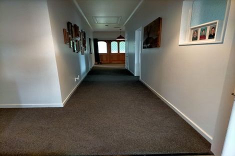 Photo of property in 6 Parkes Avenue, Saint Johns Hill, Whanganui, 4501