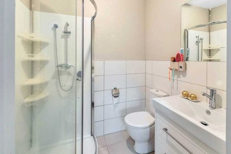 Photo of property in 6/45a Swanson Road, Henderson, Auckland, 0610