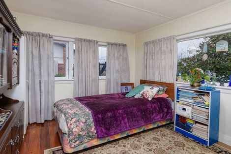 Photo of property in 8 Moorhouse Street, Waimate, 7924