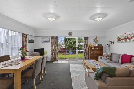 Photo of property in 85 Fulford Street, New Plymouth, 4310