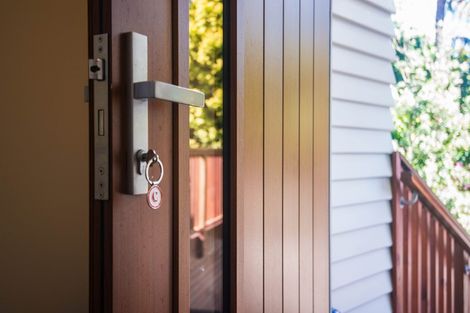 Photo of property in 18 Middleton Road, Johnsonville, Wellington, 6037