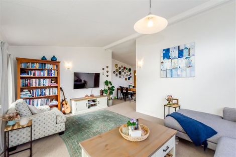 Photo of property in 110 Hillcrest Road, Raumati Beach, Paraparaumu, 5032