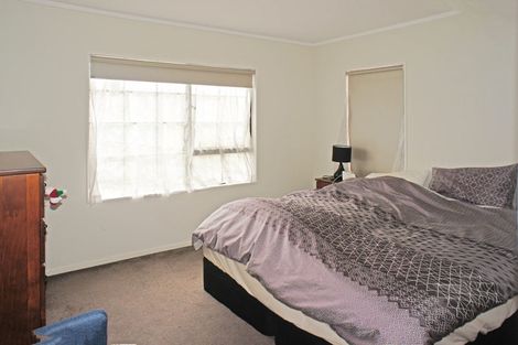 Photo of property in 25 Jay Court, Botany Downs, Auckland, 2010