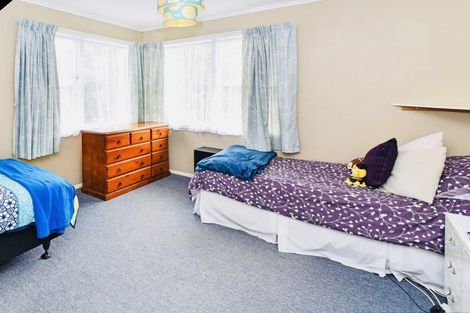 Photo of property in 32 Grande Vue Road, Hillpark, Auckland, 2102