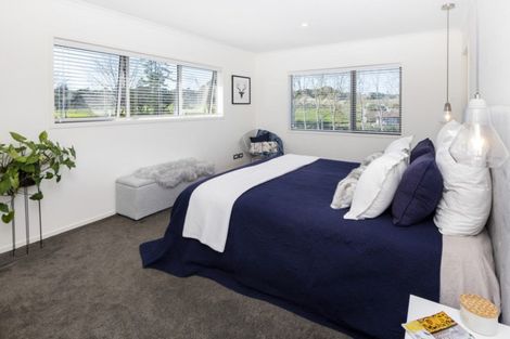 Photo of property in 23 Brownhill Road, Whitford, Manurewa, 2576