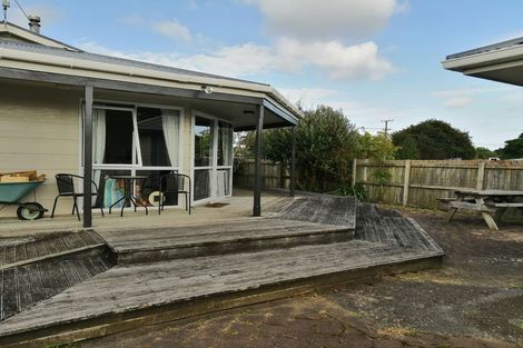 Photo of property in 16 Johnson Street, Bulls, 4818