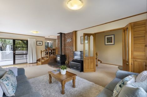 Photo of property in 93a Beach Road, Mellons Bay, Auckland, 2014