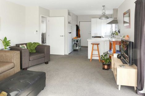 Photo of property in 1/430 Barbadoes Street, Edgeware, Christchurch, 8013