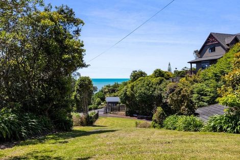 Photo of property in 20 Onaero Beach Road, Onaero, Waitara, 4383