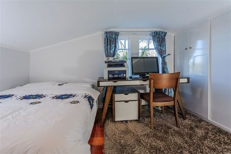 Photo of property in 125 Mount Smart Road, Onehunga, Auckland, 1061