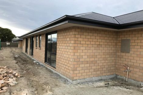 Photo of property in 2 Tika Street, Riccarton, Christchurch, 8041