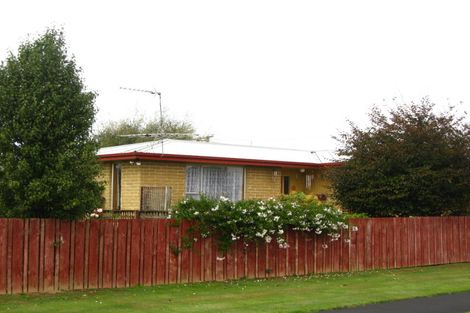 Photo of property in 77 Tyne Street, Mosgiel, 9024