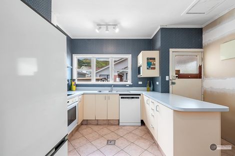 Photo of property in 288 Waiwhetu Road, Fairfield, Lower Hutt, 5011