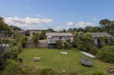 Photo of property in 4 Riverview Road, Cooks Beach, Whitianga, 3591