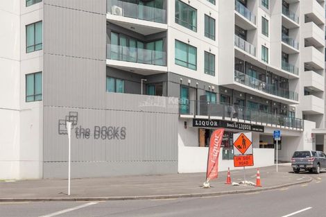 Photo of property in The Docks Apartments, 101/2 Dockside Lane, Auckland Central, Auckland, 1010