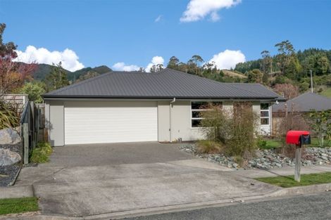 Photo of property in 4 Saddleback Road, Todds Valley, Nelson, 7071