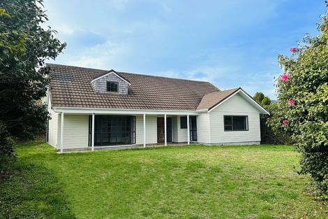 Photo of property in 3 Rawene Street, Waikanae, 5036