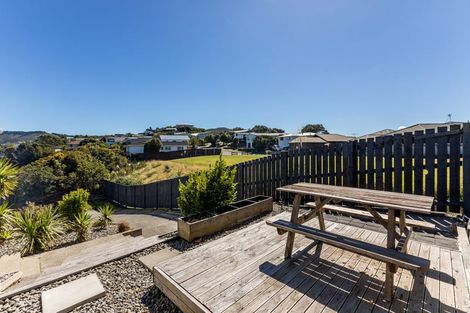 Photo of property in 23 Cypress Drive, Maungaraki, Lower Hutt, 5010