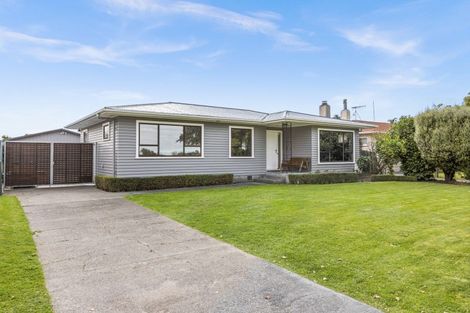 Photo of property in 135 Harold Holt Avenue, Pirimai, Napier, 4112
