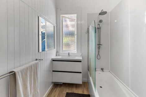 Photo of property in 2 Kaka Road, Taihape, 4720