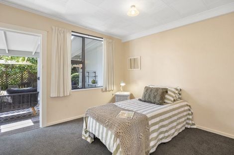 Photo of property in 1 King George Street, Broad Bay, Dunedin, 9014
