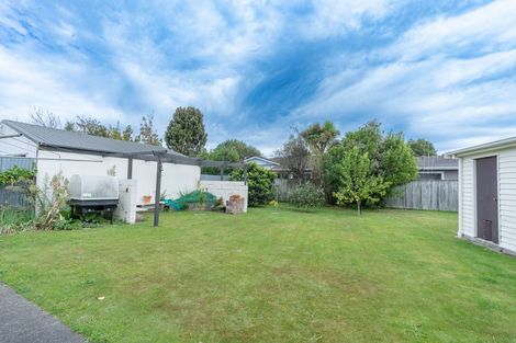Photo of property in 28 Waterloo Crescent, Hokowhitu, Palmerston North, 4410