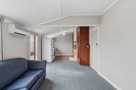 Photo of property in 160 Yarrow Street, Invercargill, 9810