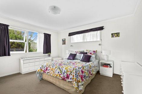 Photo of property in 18 Mayfair Crescent, Mairangi Bay, Auckland, 0630