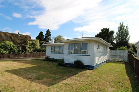 Photo of property in 67 Miller Street, Dannevirke, 4930