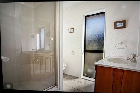 Photo of property in 38 Simmental Crescent, Somerville, Auckland, 2014