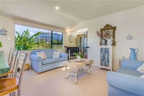 Photo of property in 1/2 Katui Street, Castor Bay, Auckland, 0620