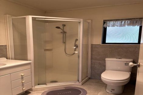 Photo of property in 1/15 Mandica Place, Sunnynook, Auckland, 0632