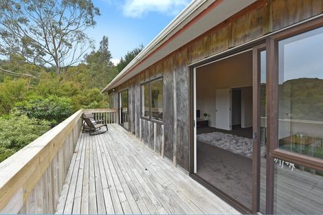 Photo of property in 12 Hobbit Lane, Pinehaven, Upper Hutt, 5371