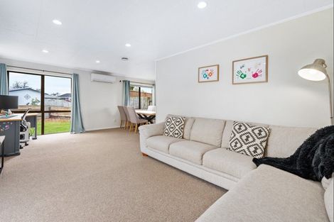 Photo of property in 7 Cargill Grove, Kelvin Grove, Palmerston North, 4414