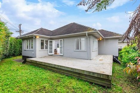 Photo of property in 94 Abbotts Way, Remuera, Auckland, 1050