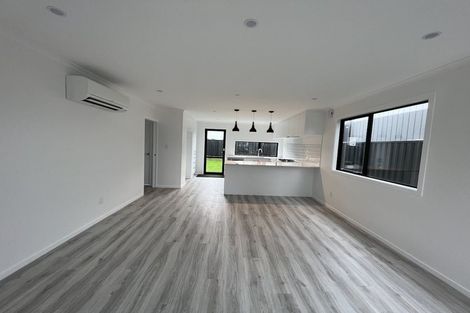 Photo of property in 17 Castletown Street, Wallaceville, Upper Hutt, 5018