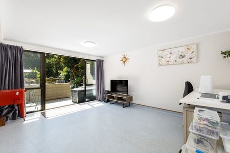 Photo of property in 6 Anchor Lane, Whitby, Porirua, 5024