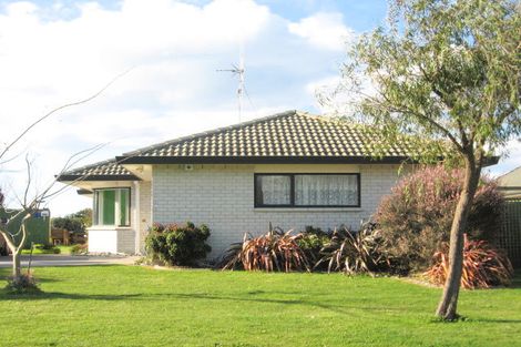 Photo of property in 4 Beachlands Place, Papamoa Beach, Papamoa, 3118