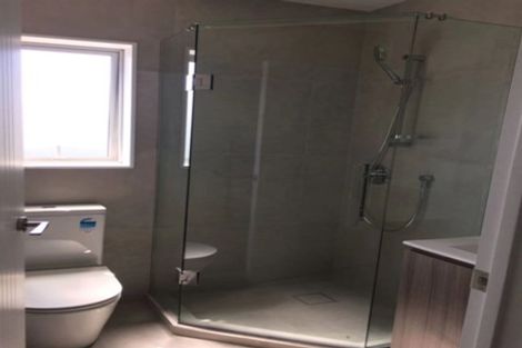 Photo of property in 2 Meritage Lane, Te Atatu South, Auckland, 0610