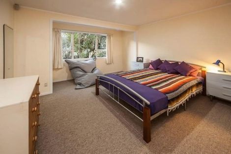 Photo of property in 2/8 Wickstead Place, Massey, Auckland, 0614