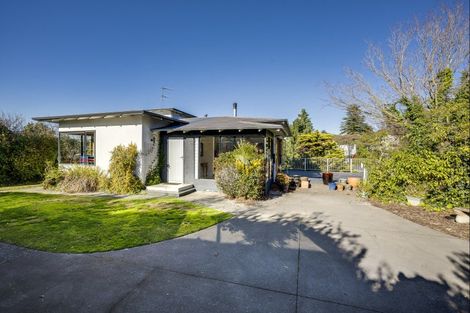 Photo of property in 109 Chaucer Road, Hospital Hill, Napier, 4110