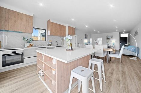 Photo of property in 4b Tidal Road, Karaka, Papakura, 2113