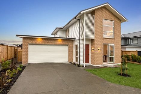 Photo of property in 24 Kuku Avenue, Red Beach, 0932